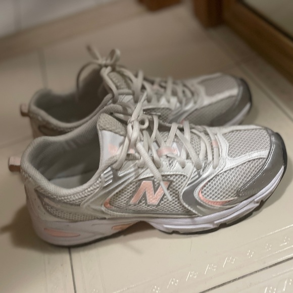 New Balance 530 ‘white light pink’, size 8 men’s - Picture 2 of 3